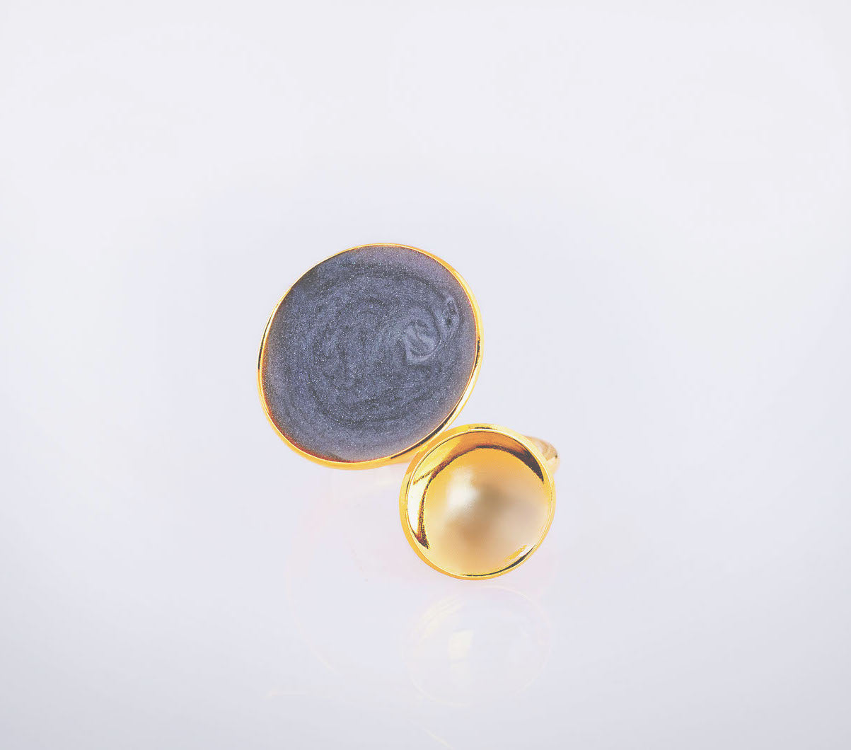 zivanora minimalist culla gold  bypass ring